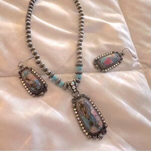 BNWT Turquoise and Gem Jewelry Set